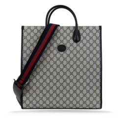 Shoulder Bag Hook Closure