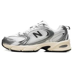 530 Sneakers