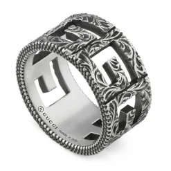 925 sterling silver - G cube ring in aged sterling silver