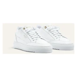 Tia Sneakers